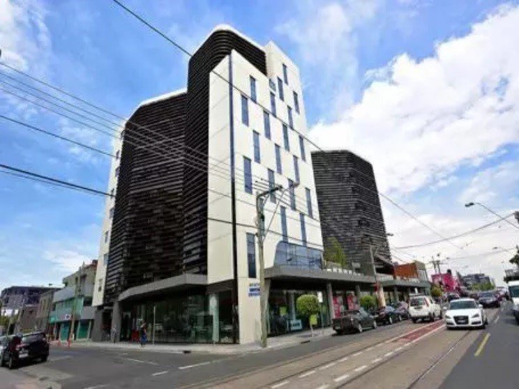 Property Gallery - Main Image
