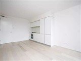 Property Gallery Thumbnail 3