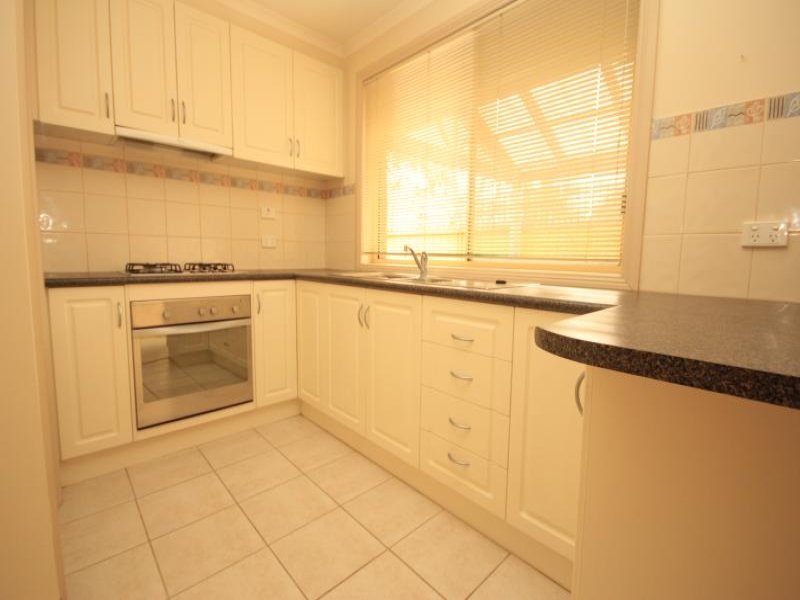 3/114 New Street, Ringwood image 3
