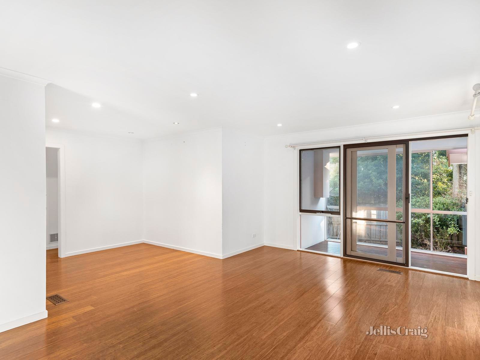 3/1141 Doncaster Road, Donvale image 2