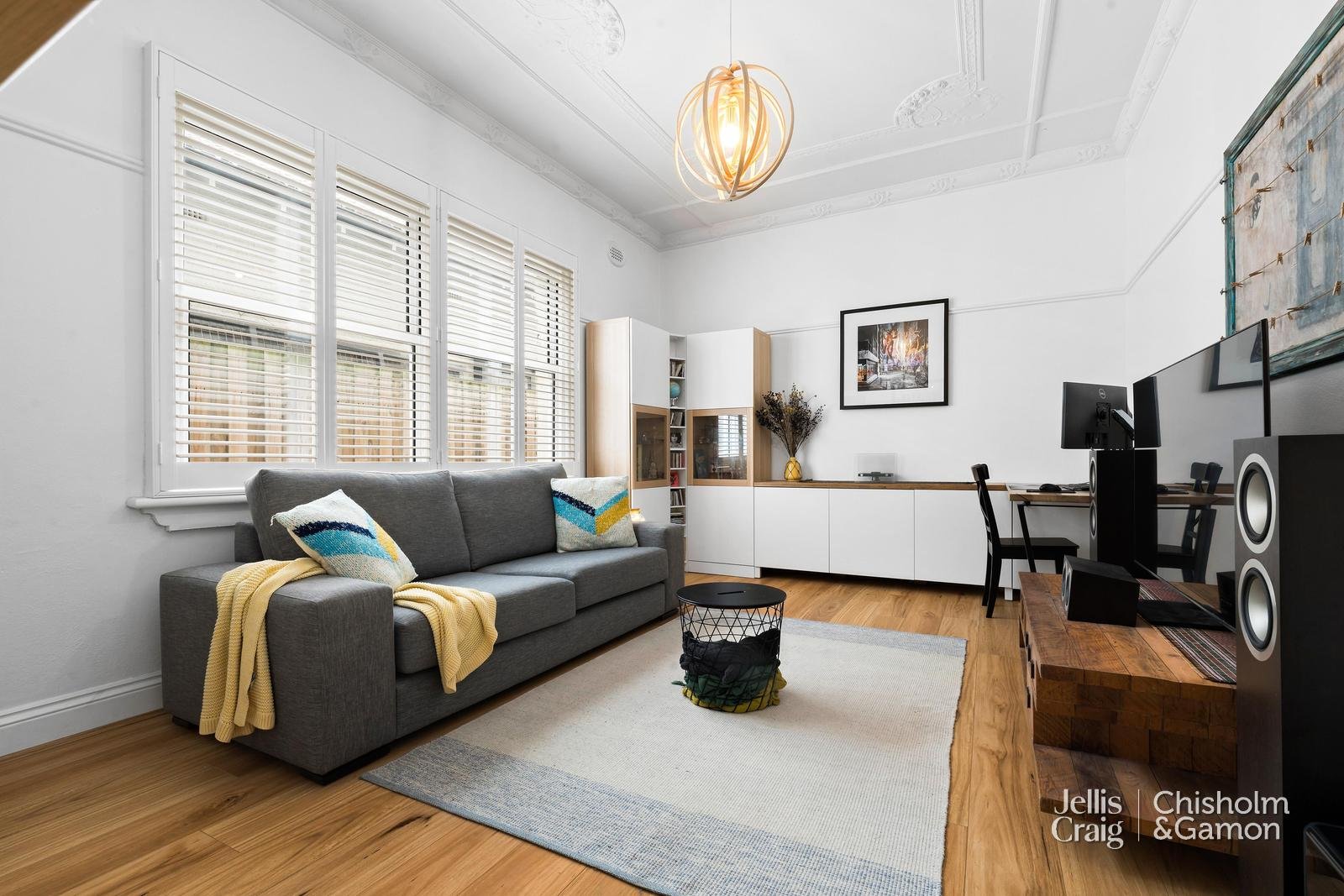 3/115 Addison Street, Elwood image 2