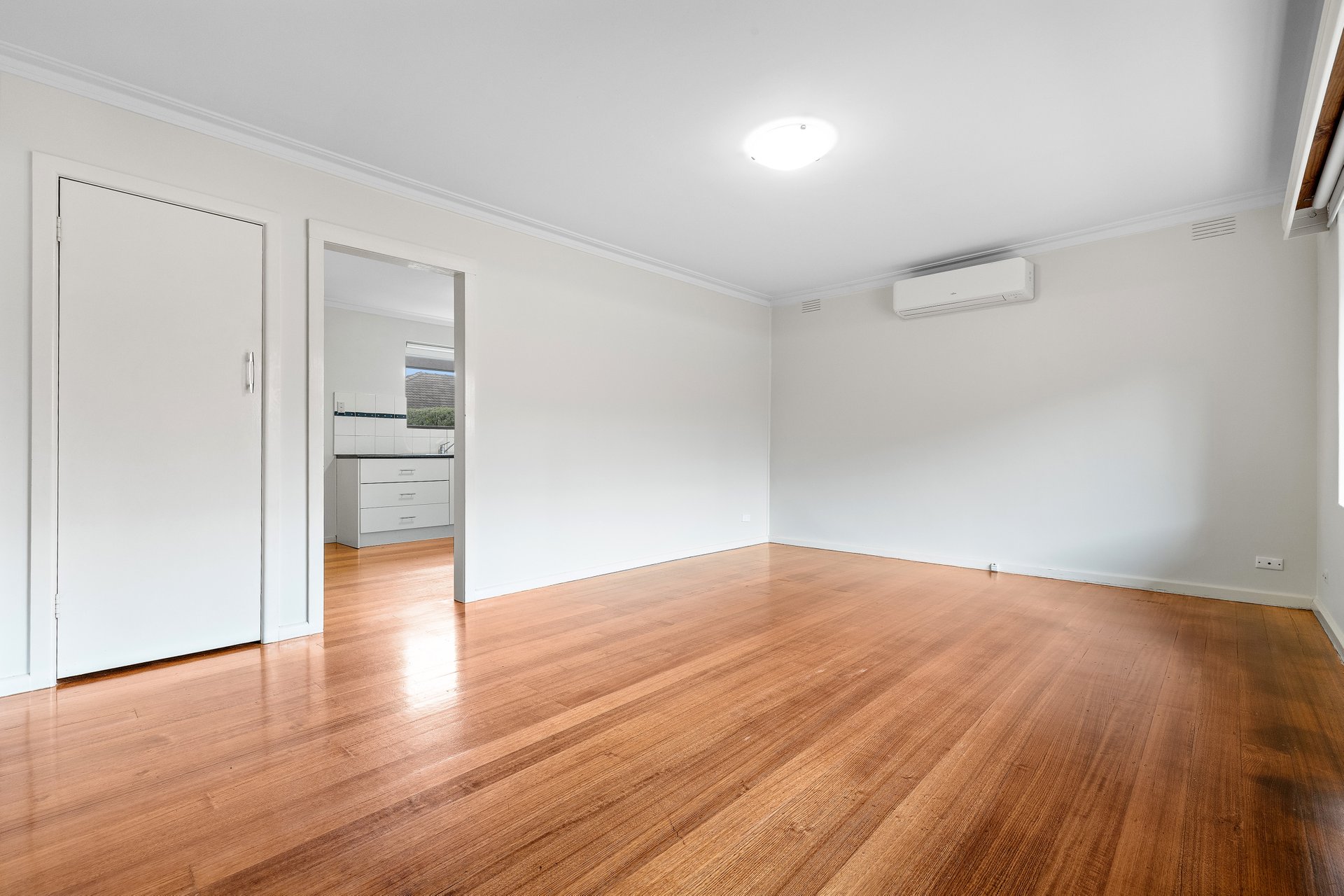 3/115 Surrey Road, Blackburn&nbsp;North image 3