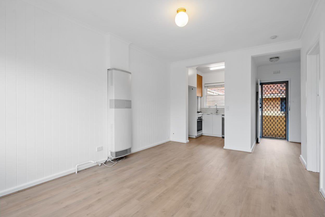 31/169 Ormond Road, Elwood image 5