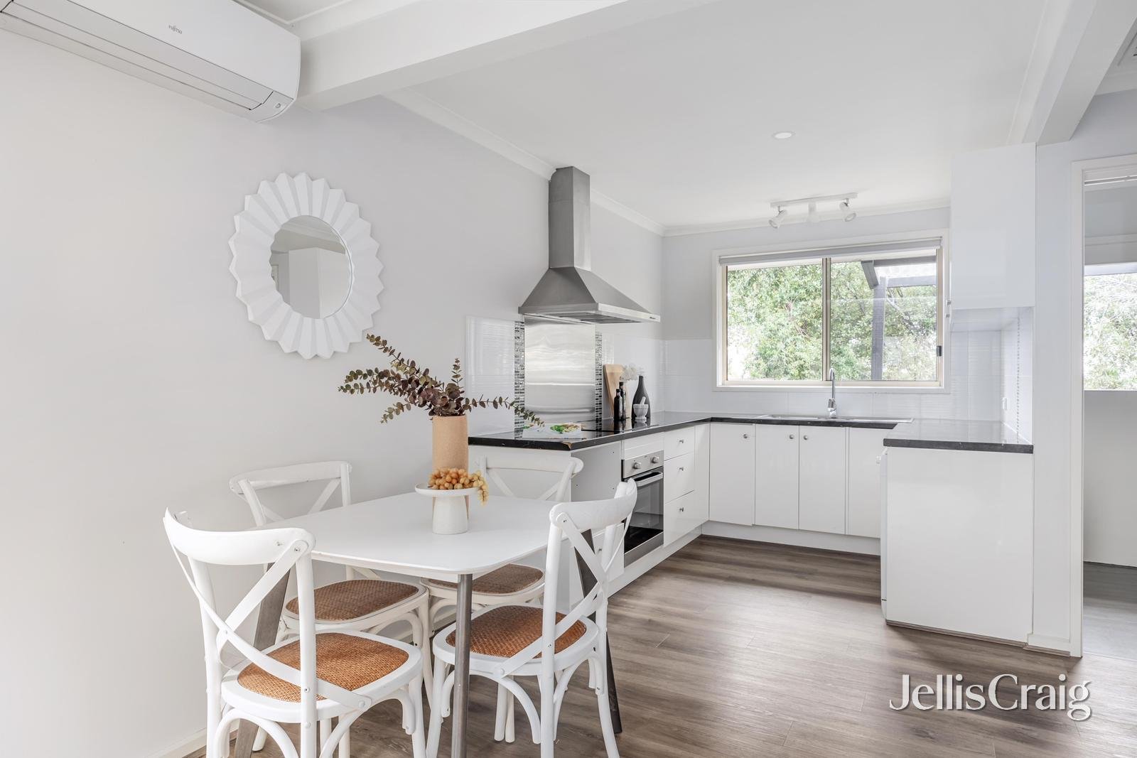3/117 Mountain View Road, Briar Hill image 6