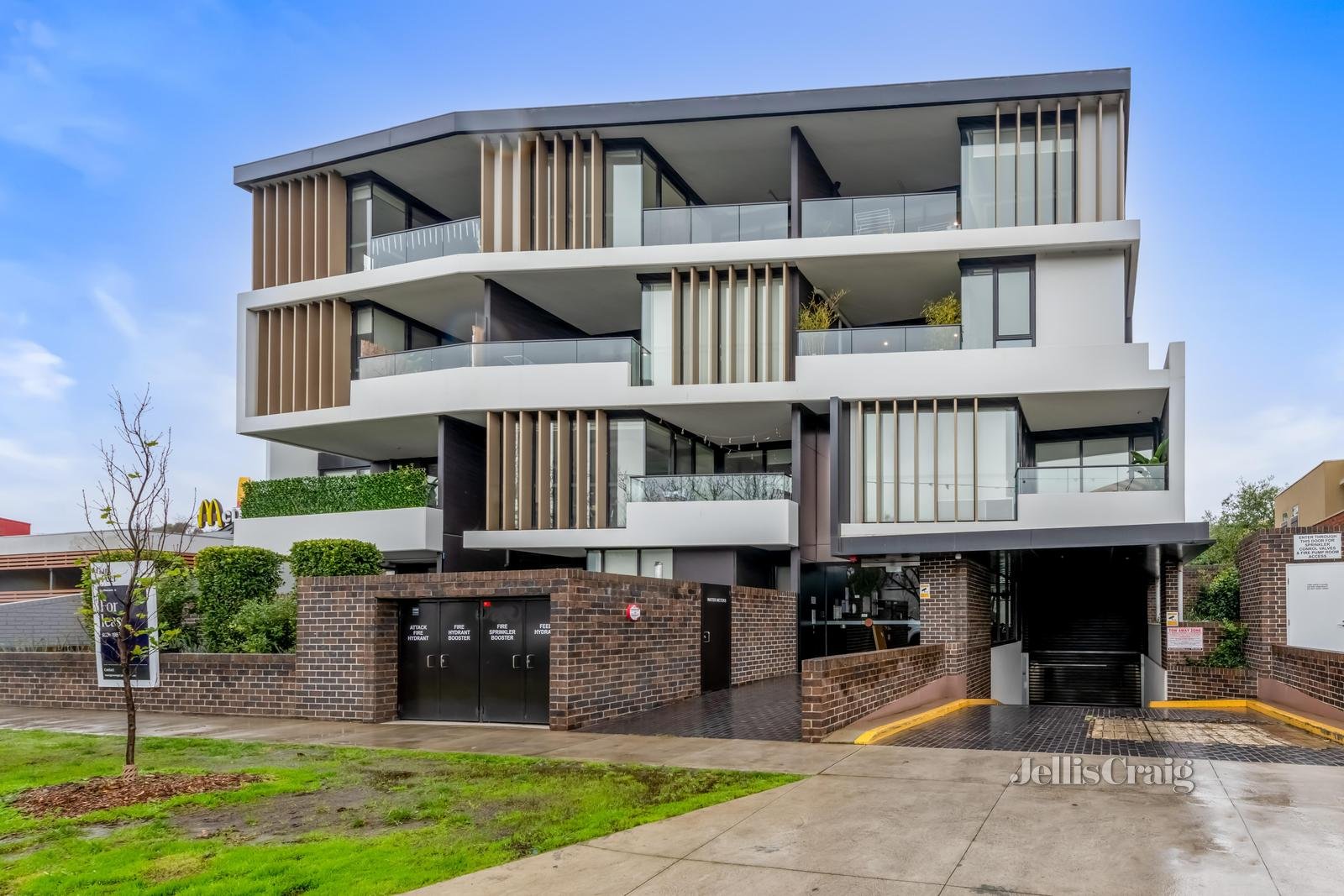 311/7 Nepean Highway, Elsternwick image 1