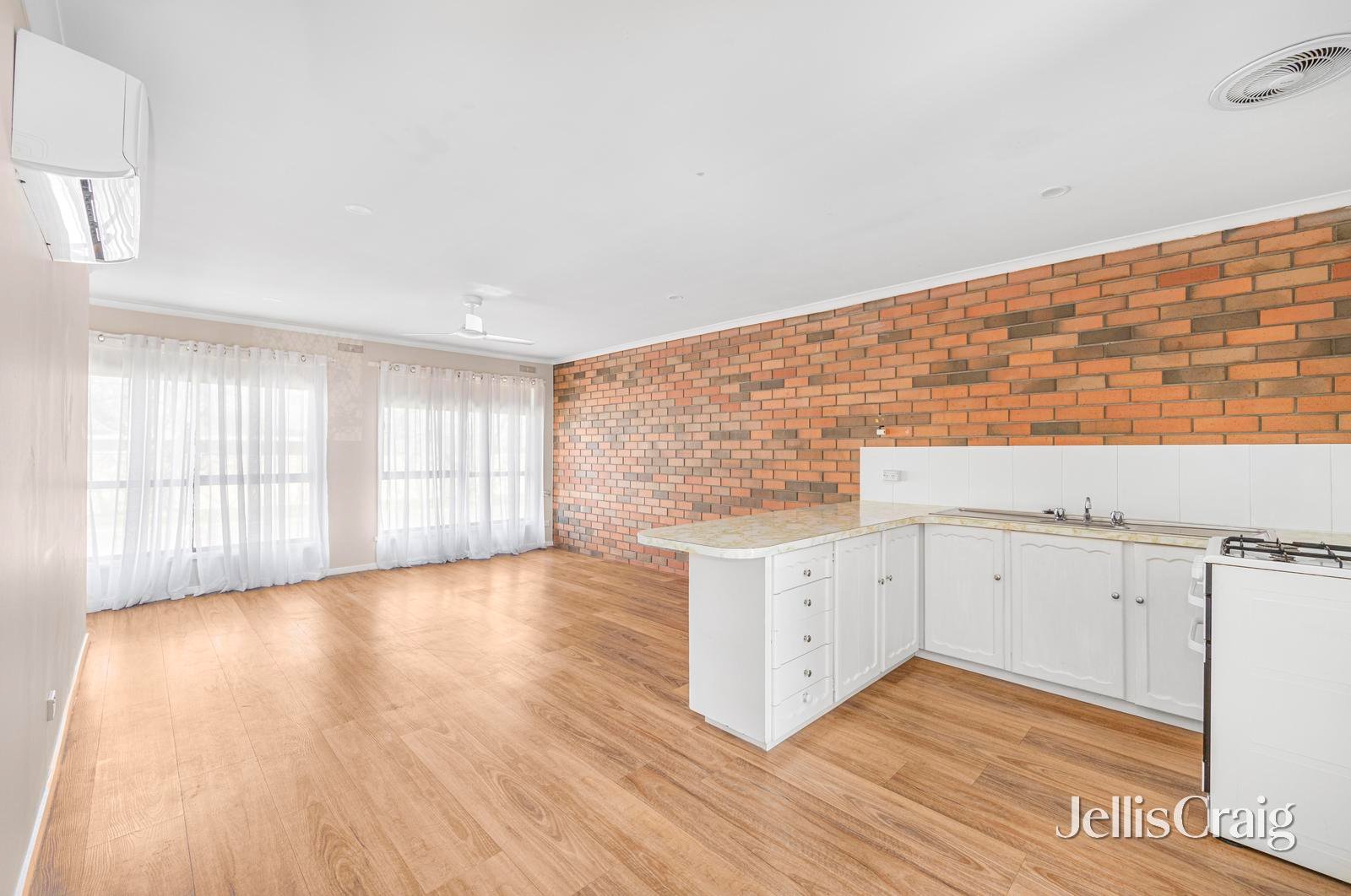 3/118 Grant Street, Sebastopol image 4