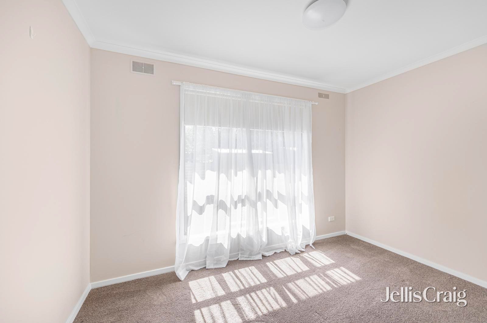 3/118 Grant Street, Sebastopol image 6