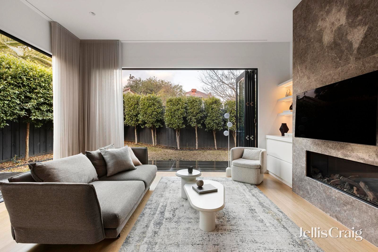 3/118 Locksley Road, Eaglemont image 4