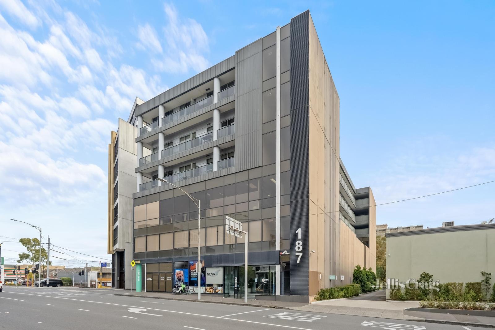 311b/177-187 Boundary Road, North Melbourne image 9