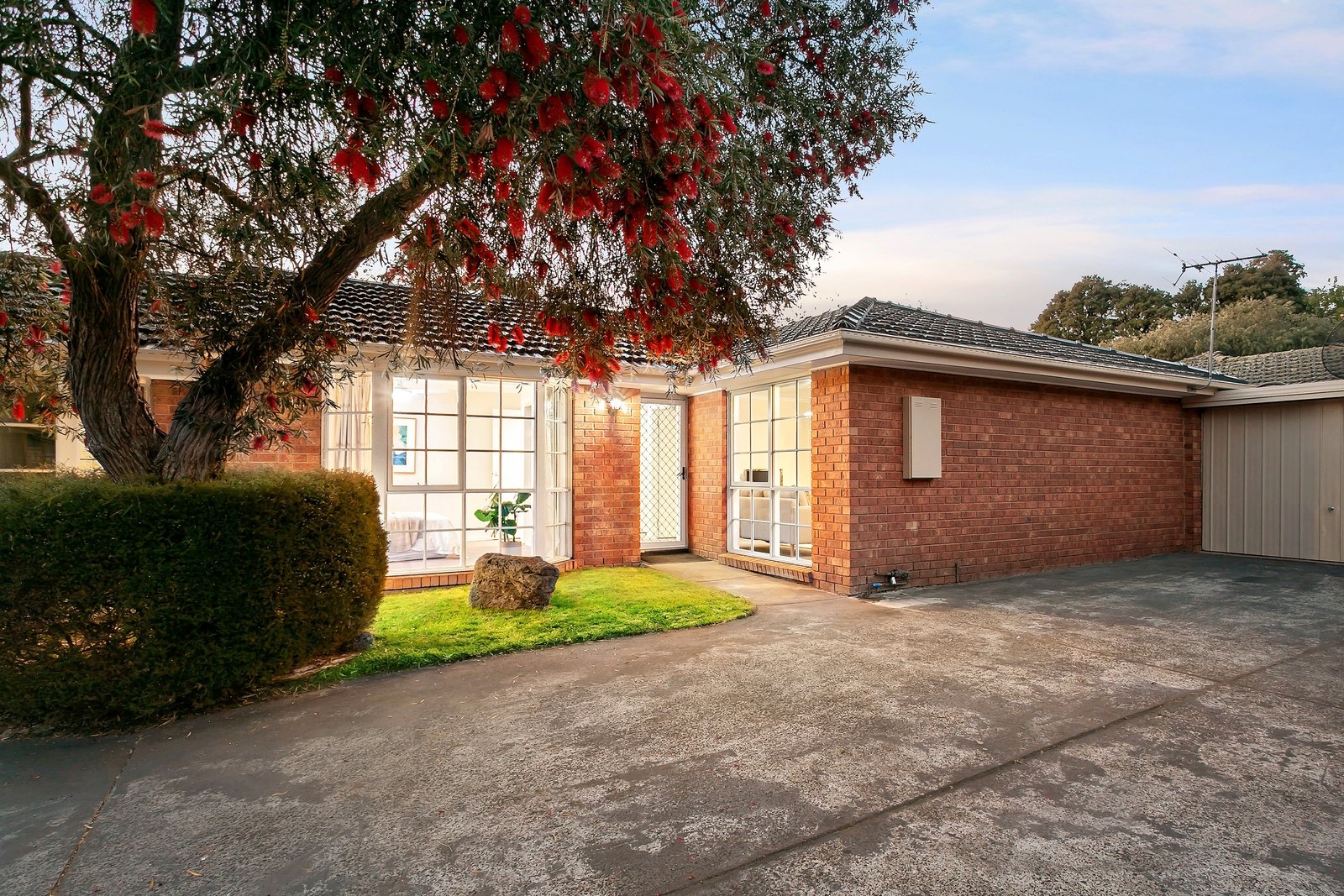 Property Gallery - Main Image