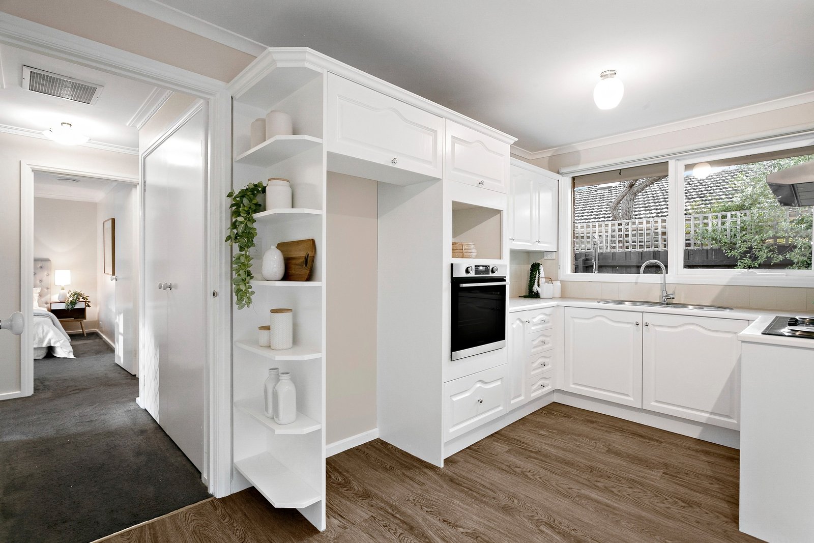Property Gallery Thumbnail 7