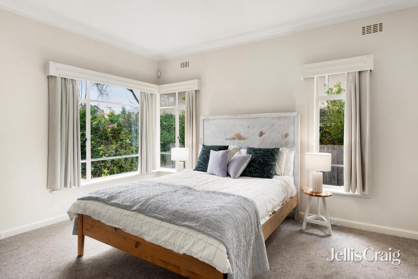 312 Belmore Road, Balwyn image 5