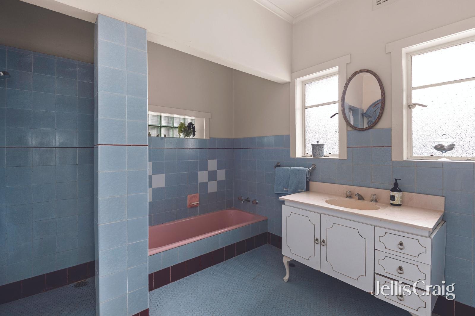 312 Belmore Road, Balwyn image 7