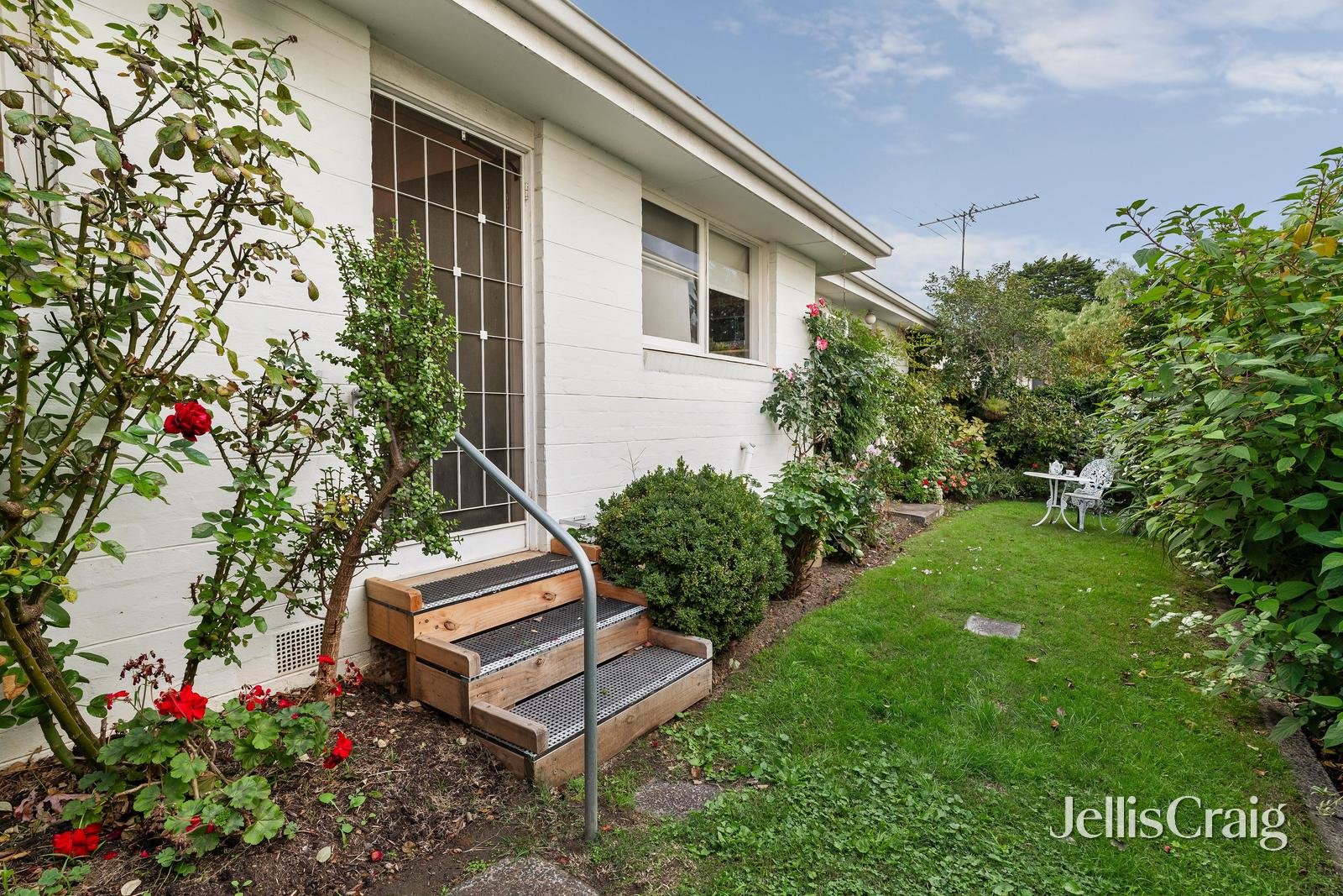 3/12 Boston Road, Balwyn image 8