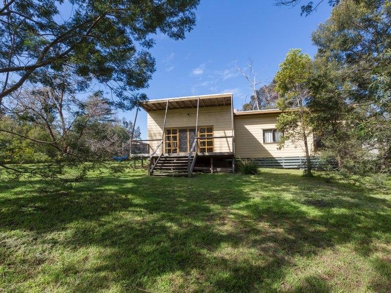 312 Canadian Bay Road, MOUNT ELIZA, VIC 3930