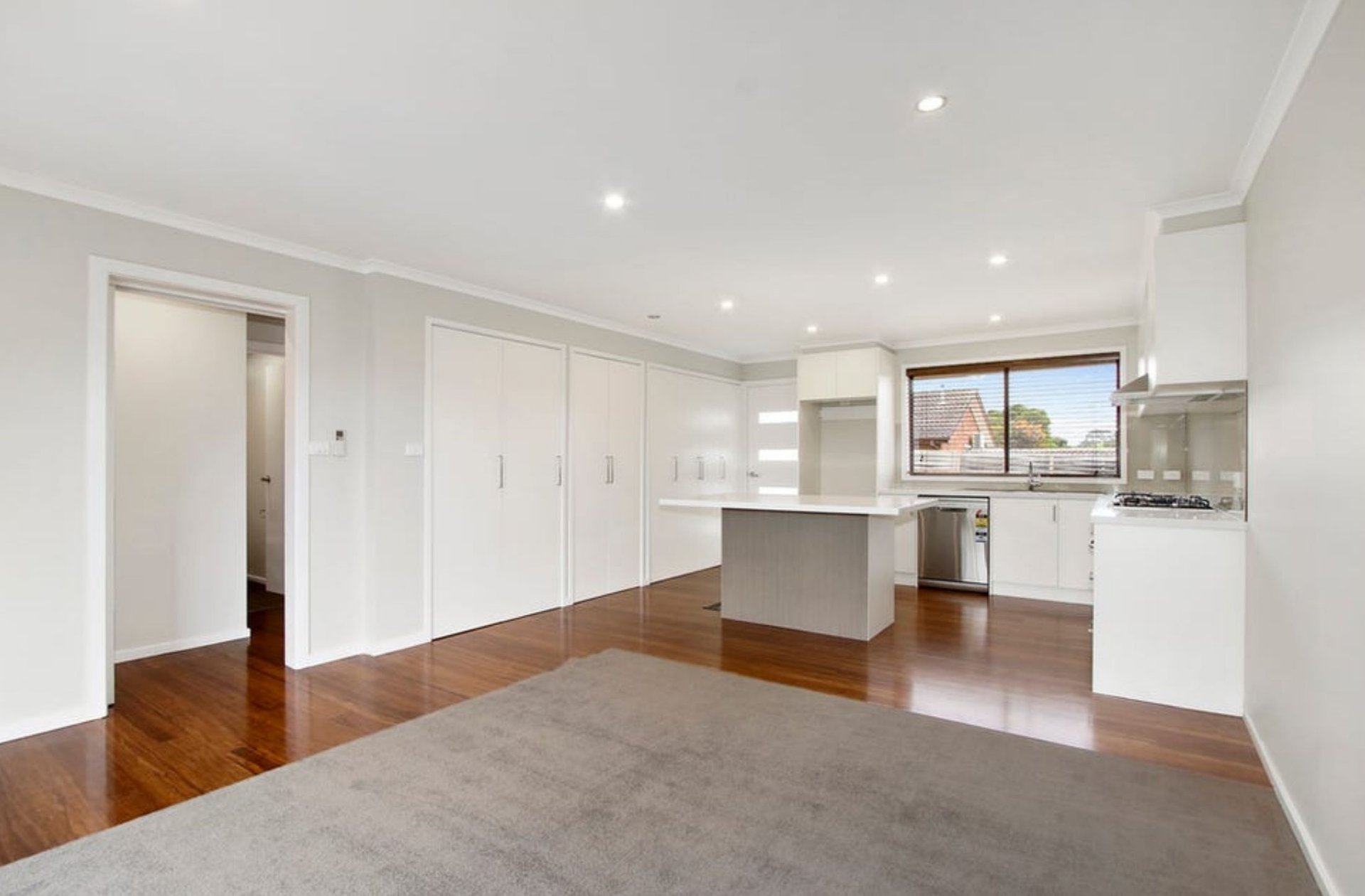 3/12 Gladstone Street, Lilydale image 4