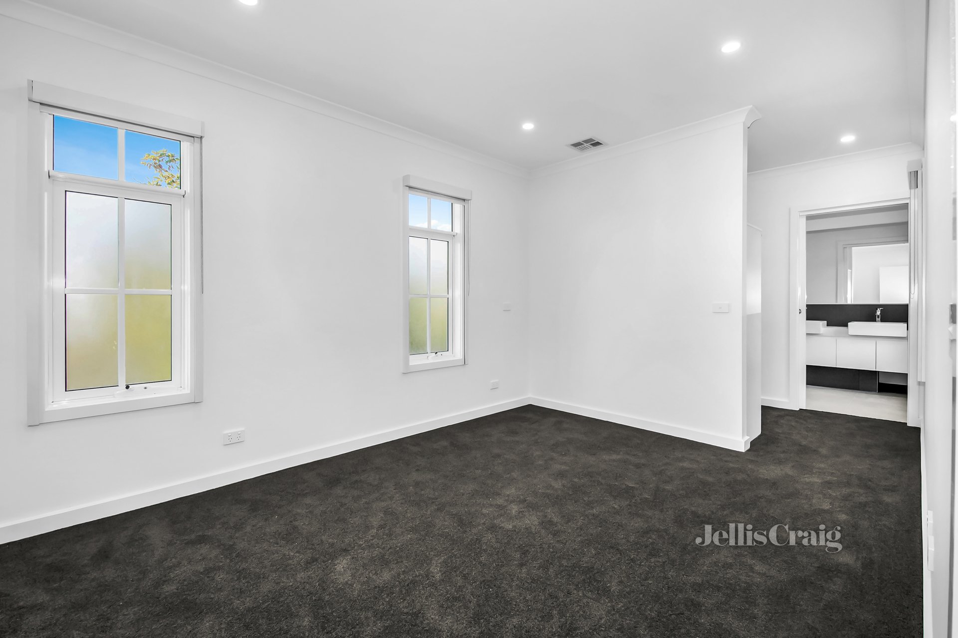 3/12 Greenwood Street, Burwood image 8