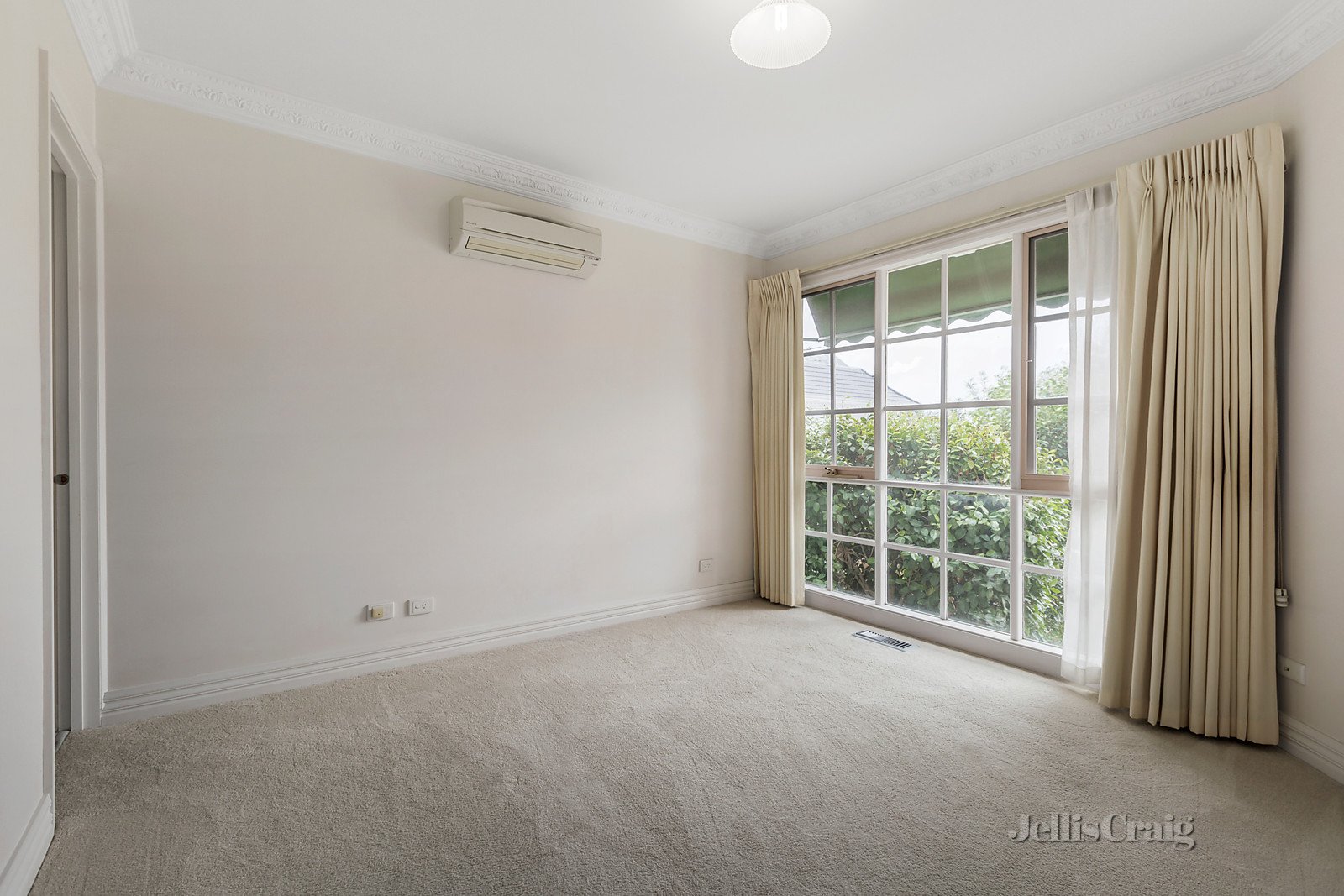 3/12 John Street, Balwyn image 6