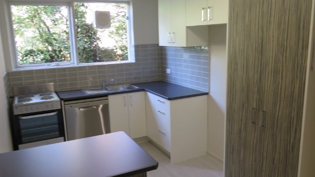 3 / 12 Roseberry Grove GLEN HUNTLY