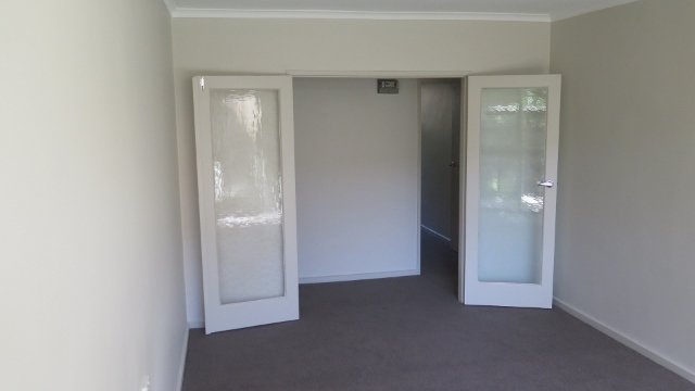 3 / 12 Roseberry Grove GLEN HUNTLY