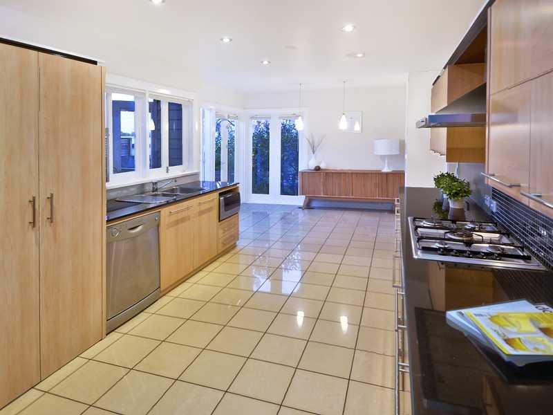 312 Shannon Avenue, Newtown image 2