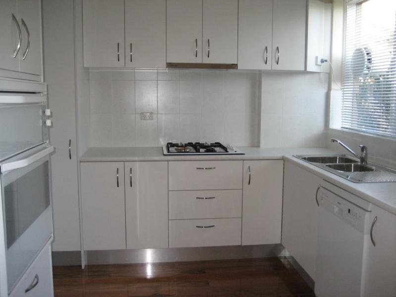 3/12 Wattle Valley Road, Canterbury image 3