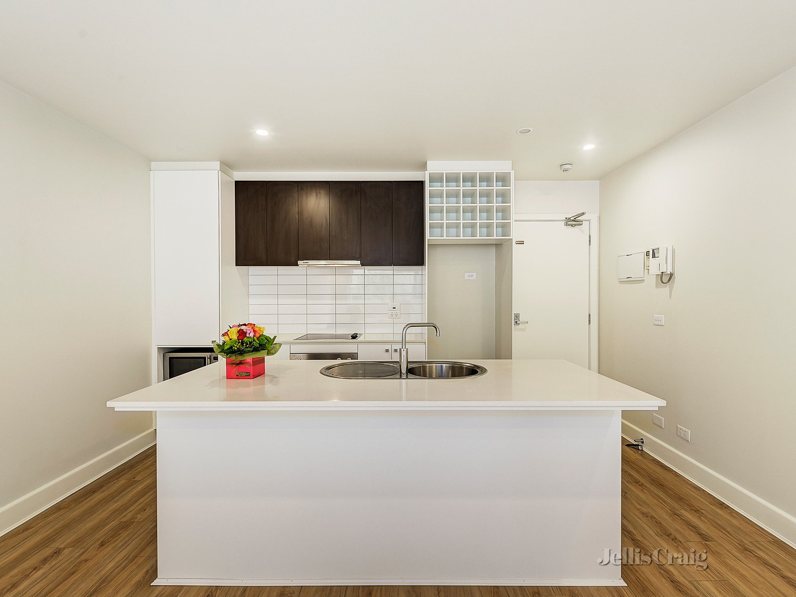 3/120 Patterson Road, Bentleigh image 3