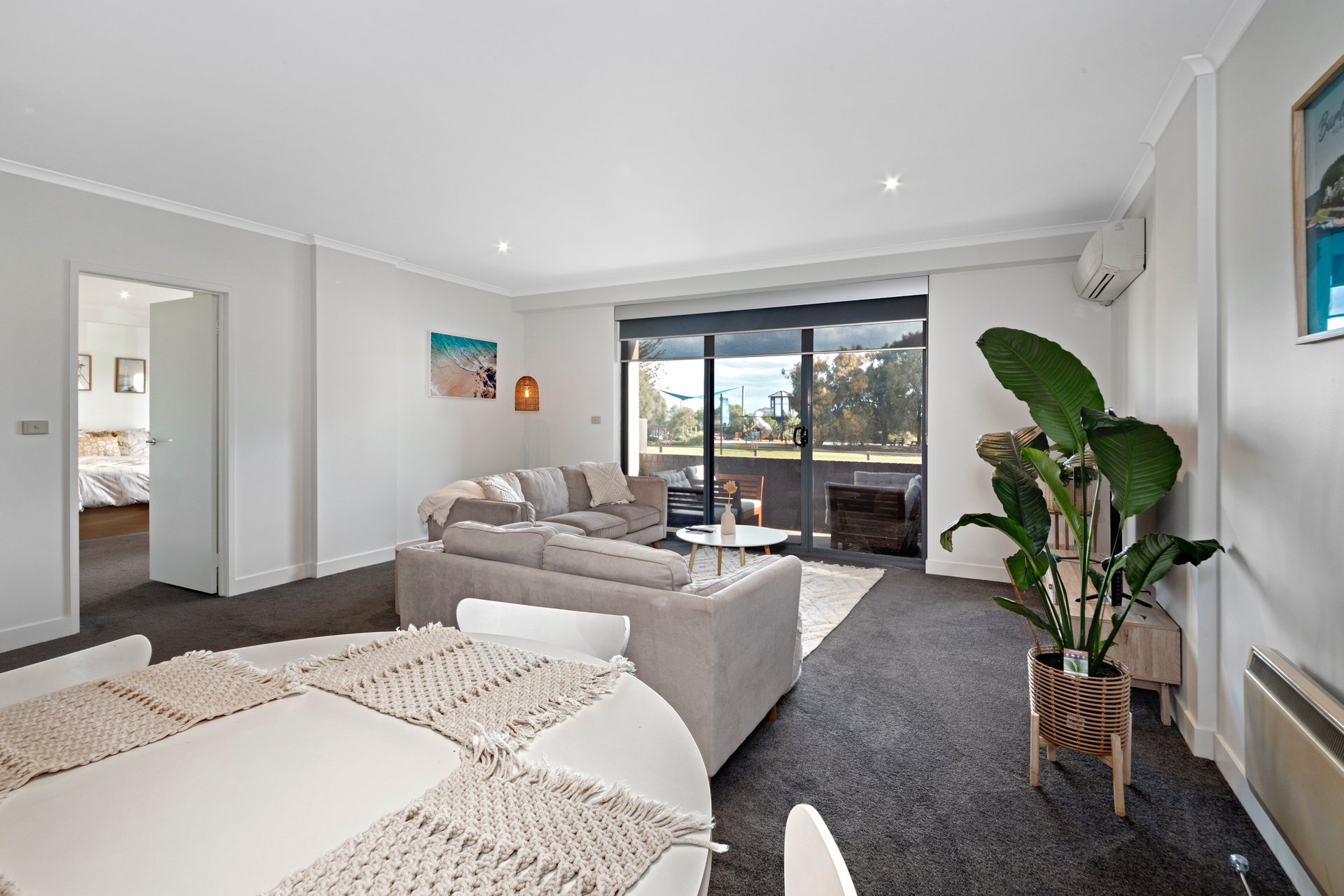 3 / 122 Beach Road Sandringham