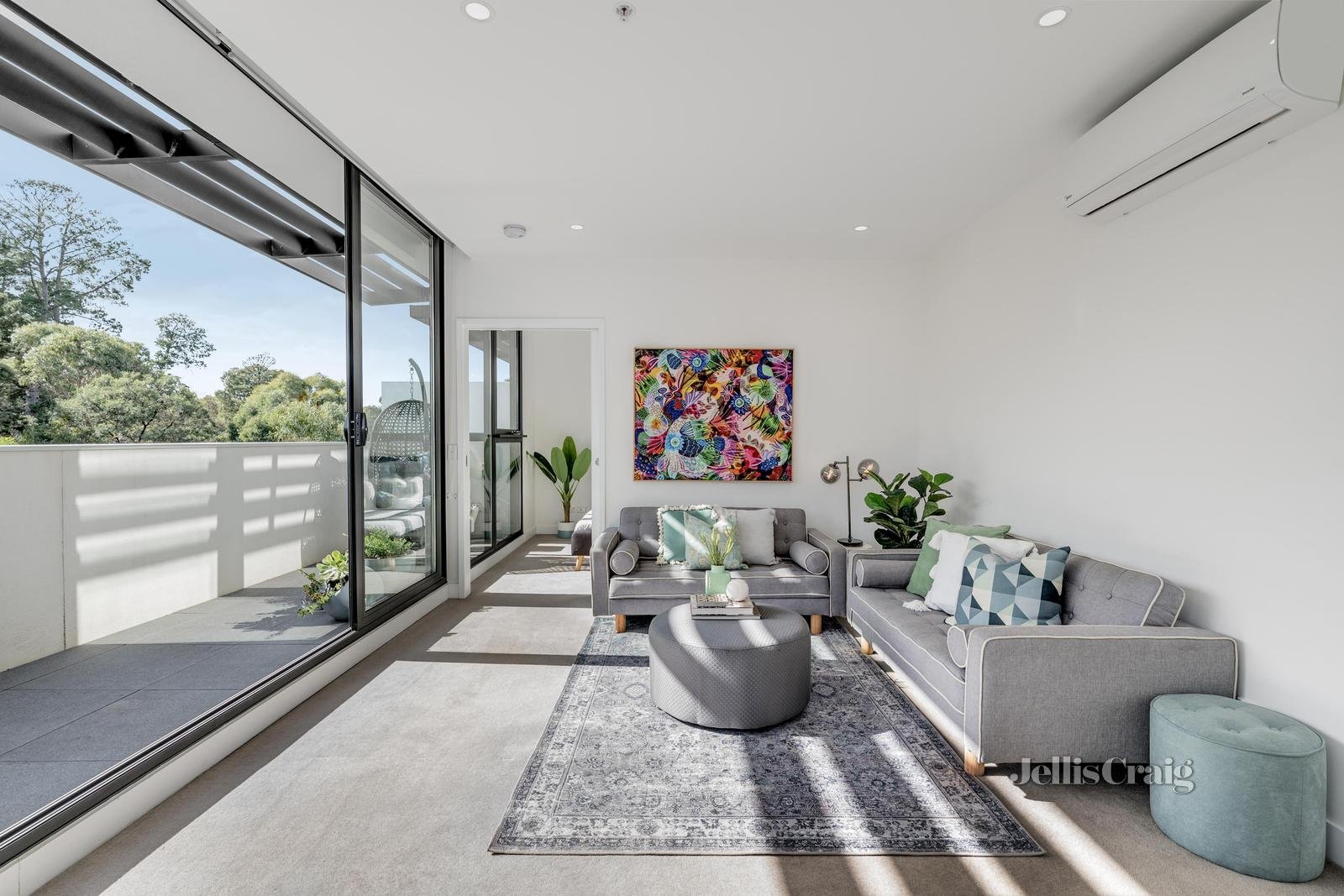 312/251 Canterbury Road, Forest Hill image 2
