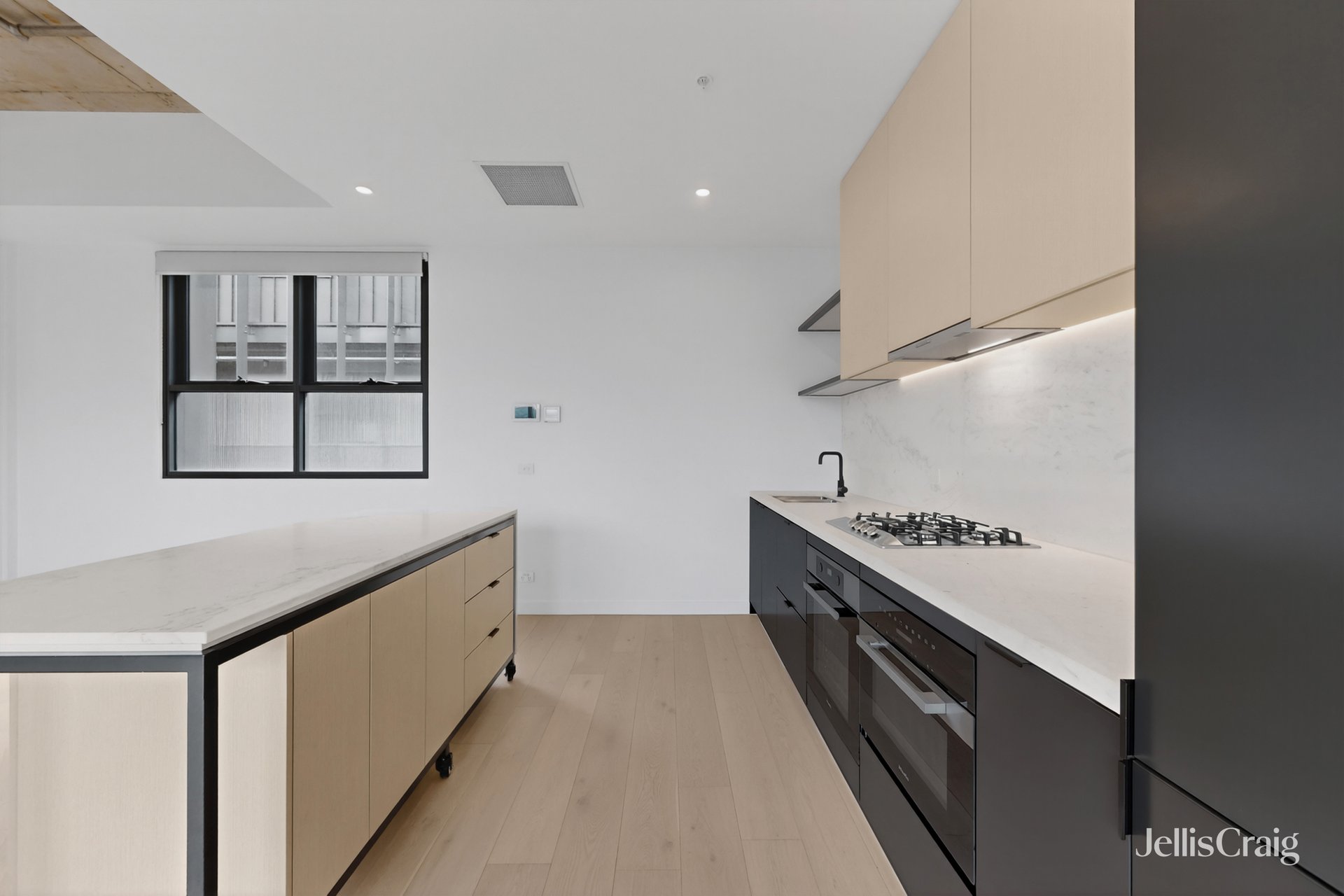 312/363 Macaulay Road, Kensington image 2