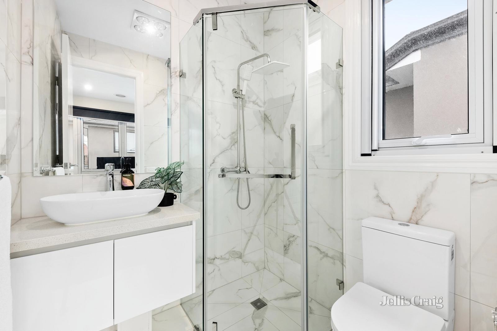 3/125 King Street, Templestowe image 5