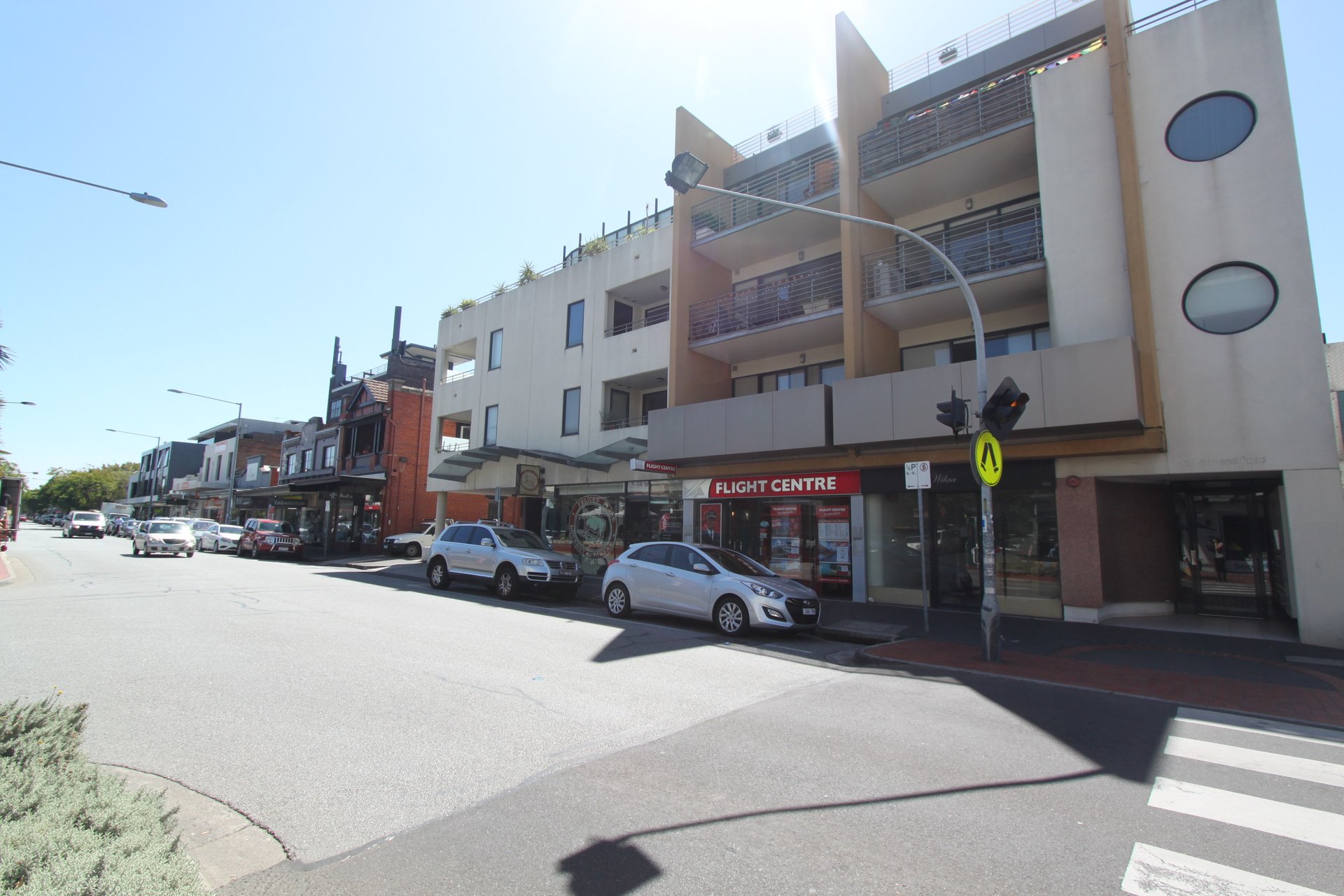 Property Gallery - Main Image