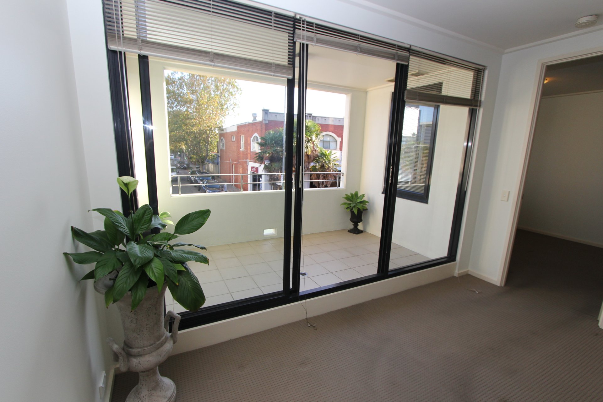 Property Gallery Thumbnail 5