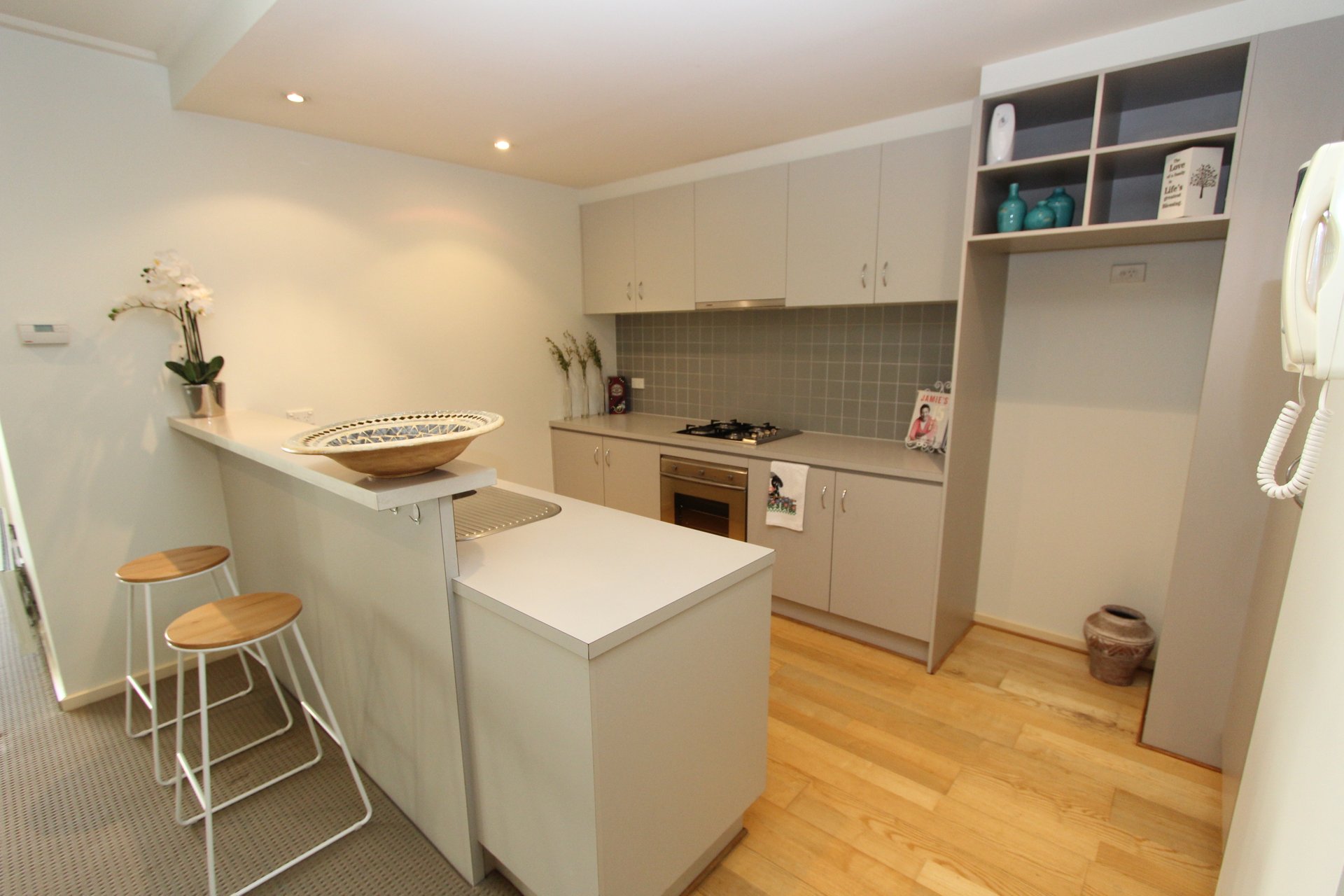 Property Gallery Thumbnail 6