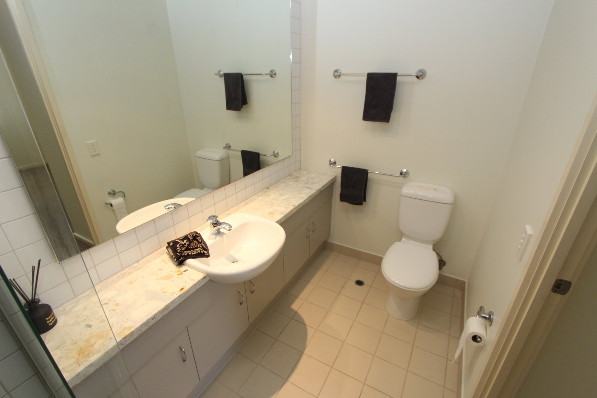 Property Gallery Thumbnail 13