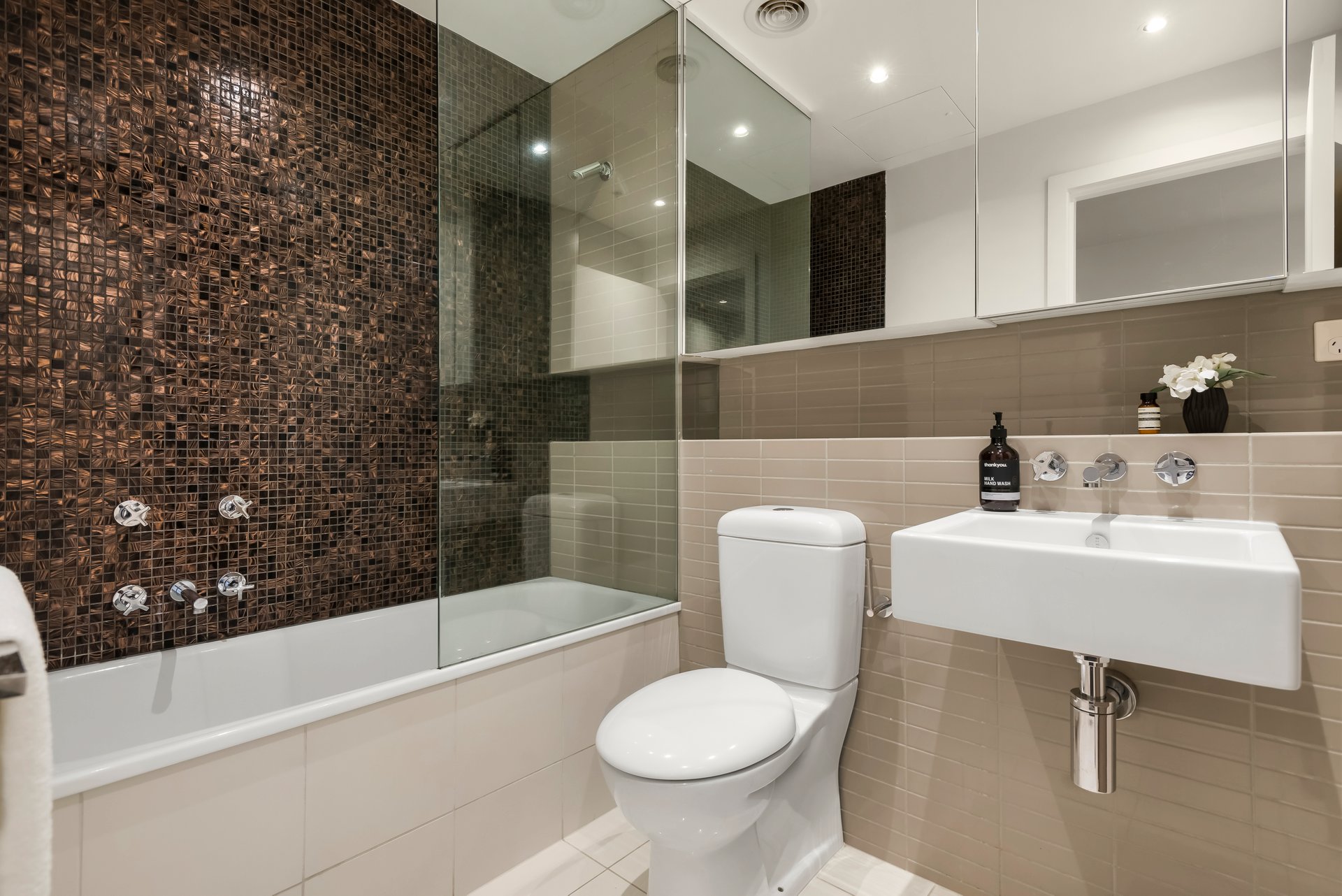 Property Gallery Thumbnail 5