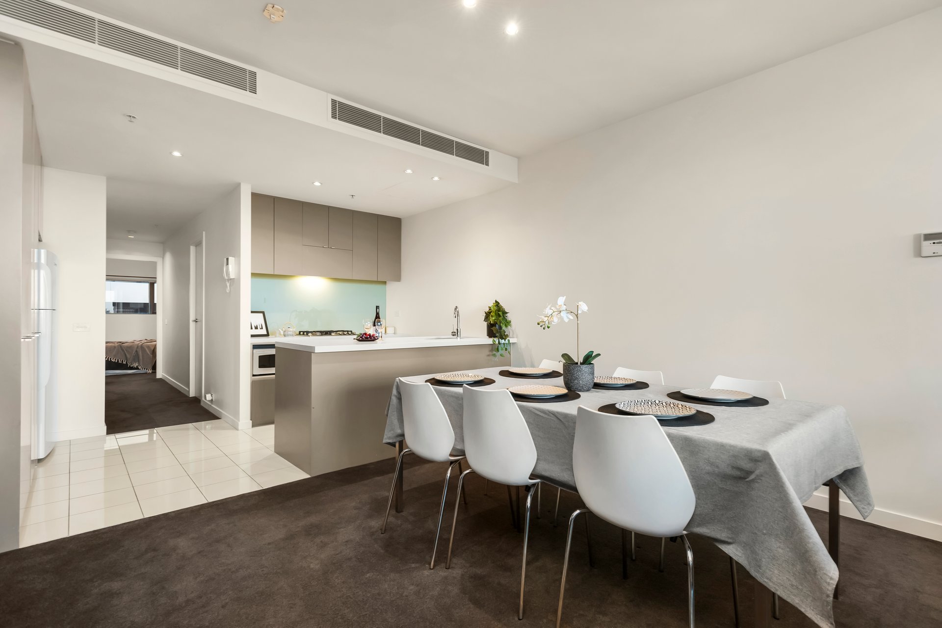 Property Gallery Thumbnail 3