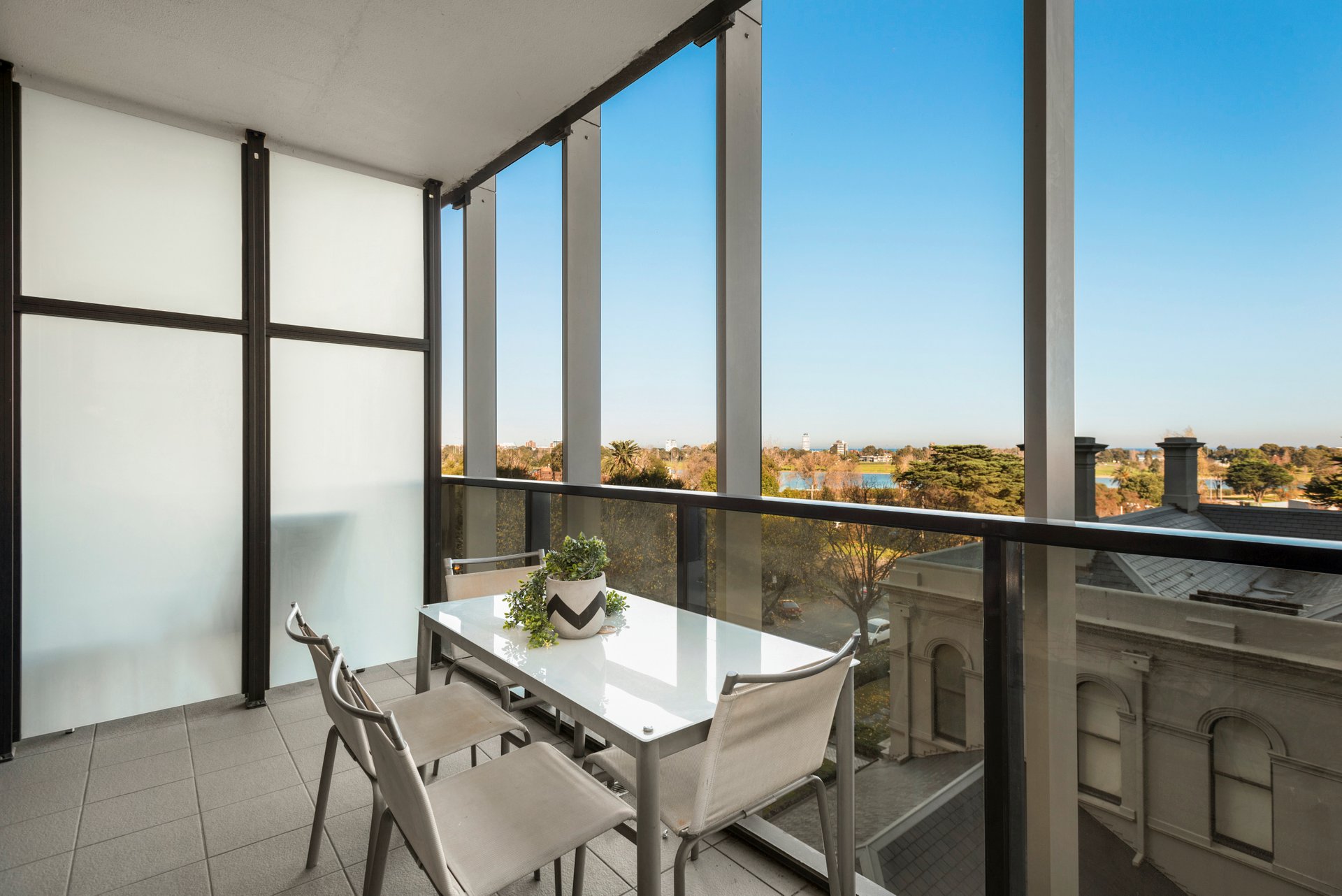 Property Gallery Thumbnail 4