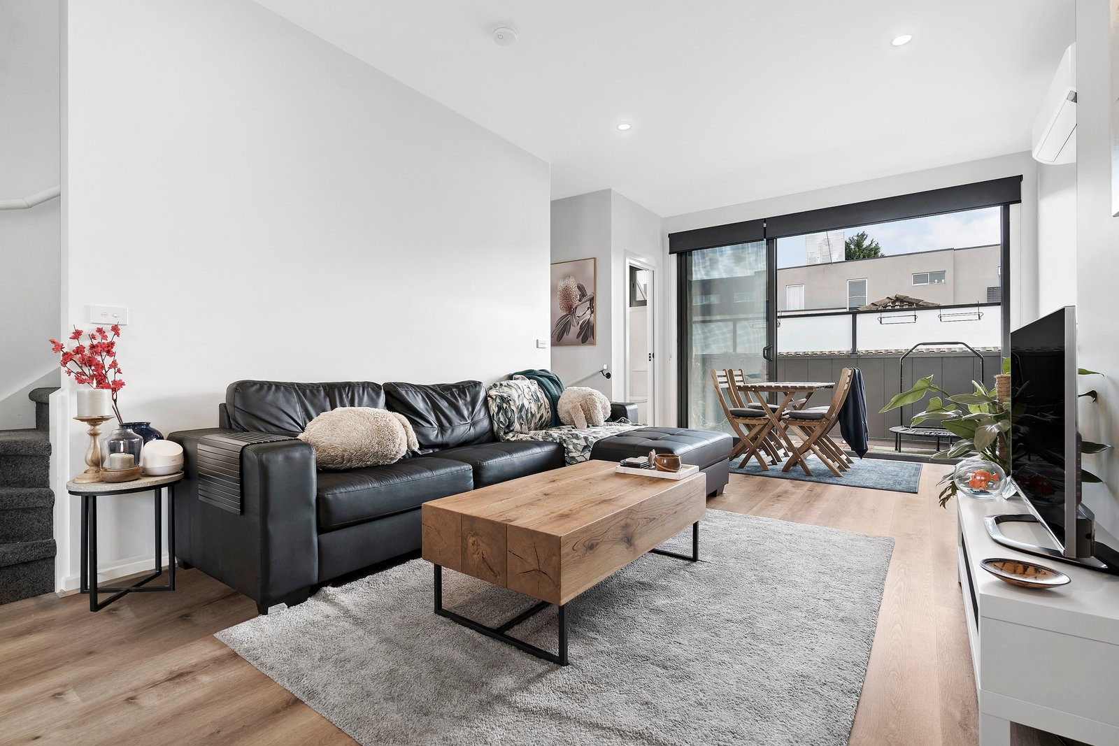 Property Gallery Thumbnail 2