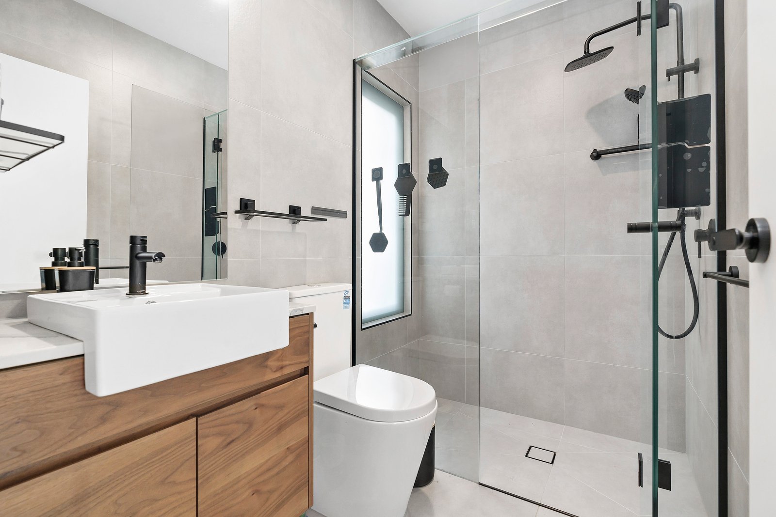 Property Gallery Thumbnail 4
