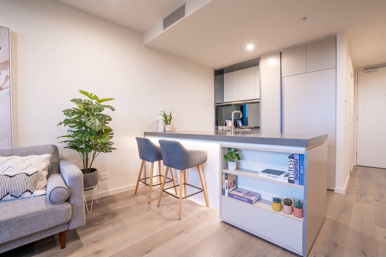 Property Gallery Thumbnail 4