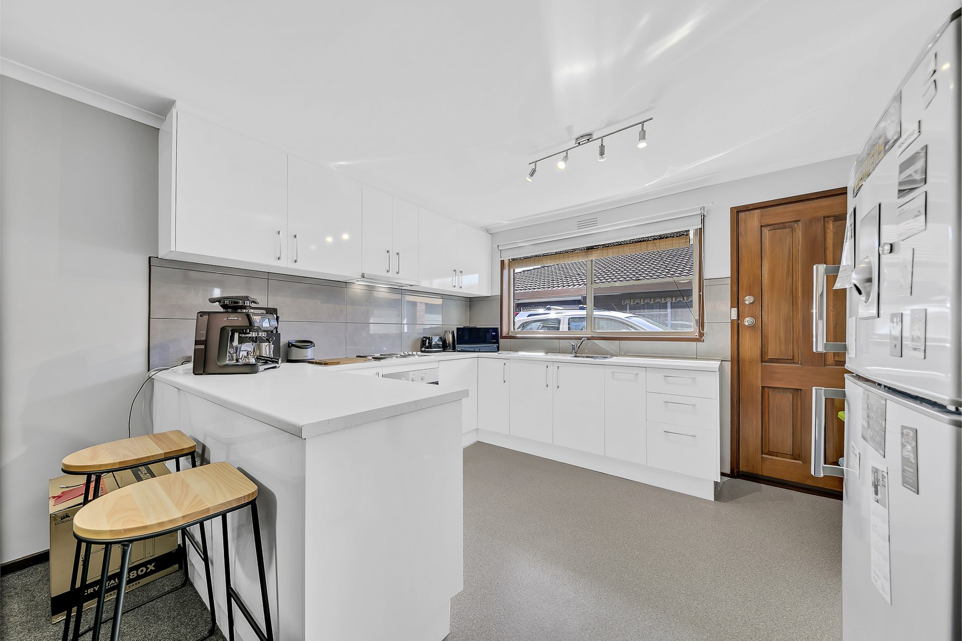 3/127 Minerva Road, Herne Hill image 4