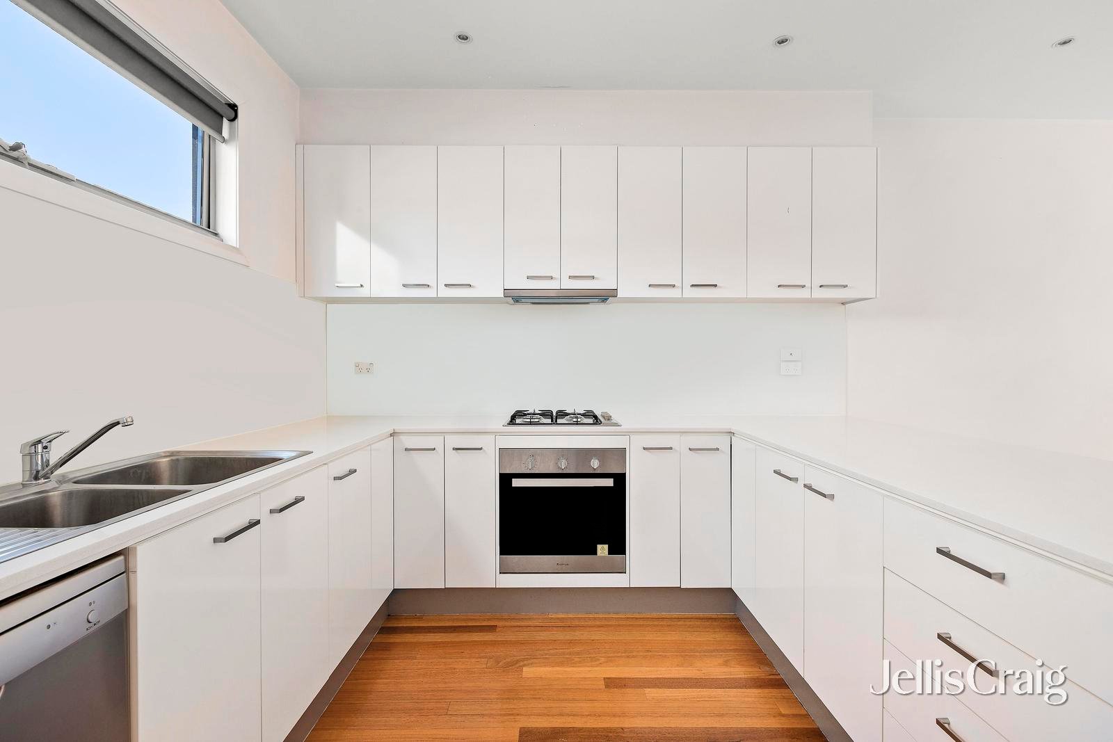 3/127 Raleigh Road, Maribyrnong image 4