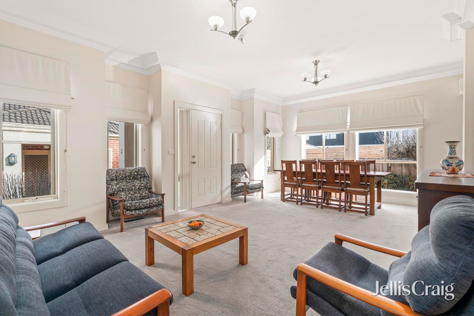 3/13 Amelia Crescent, Doncaster&nbsp;East image 2