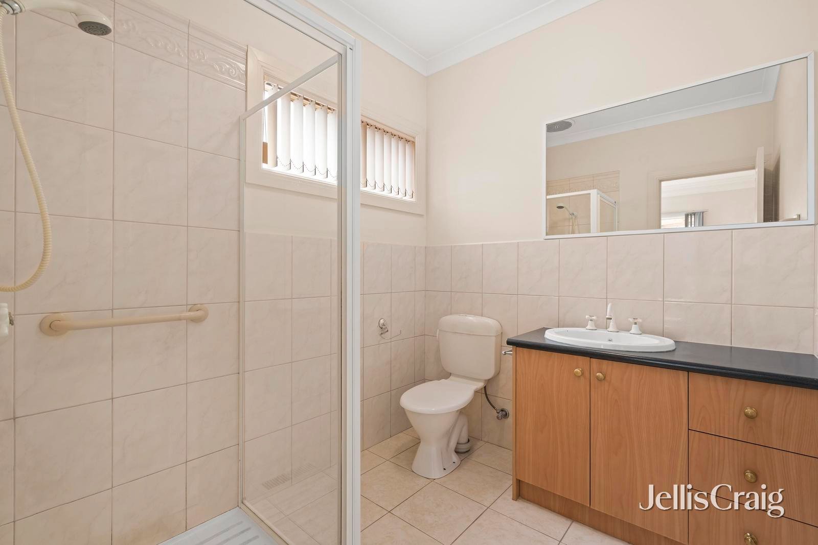 3/13 Amelia Crescent, Doncaster&nbsp;East image 5