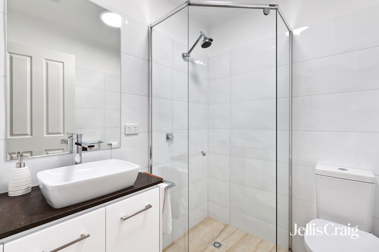 3/13 Bible Street, Eltham image 7