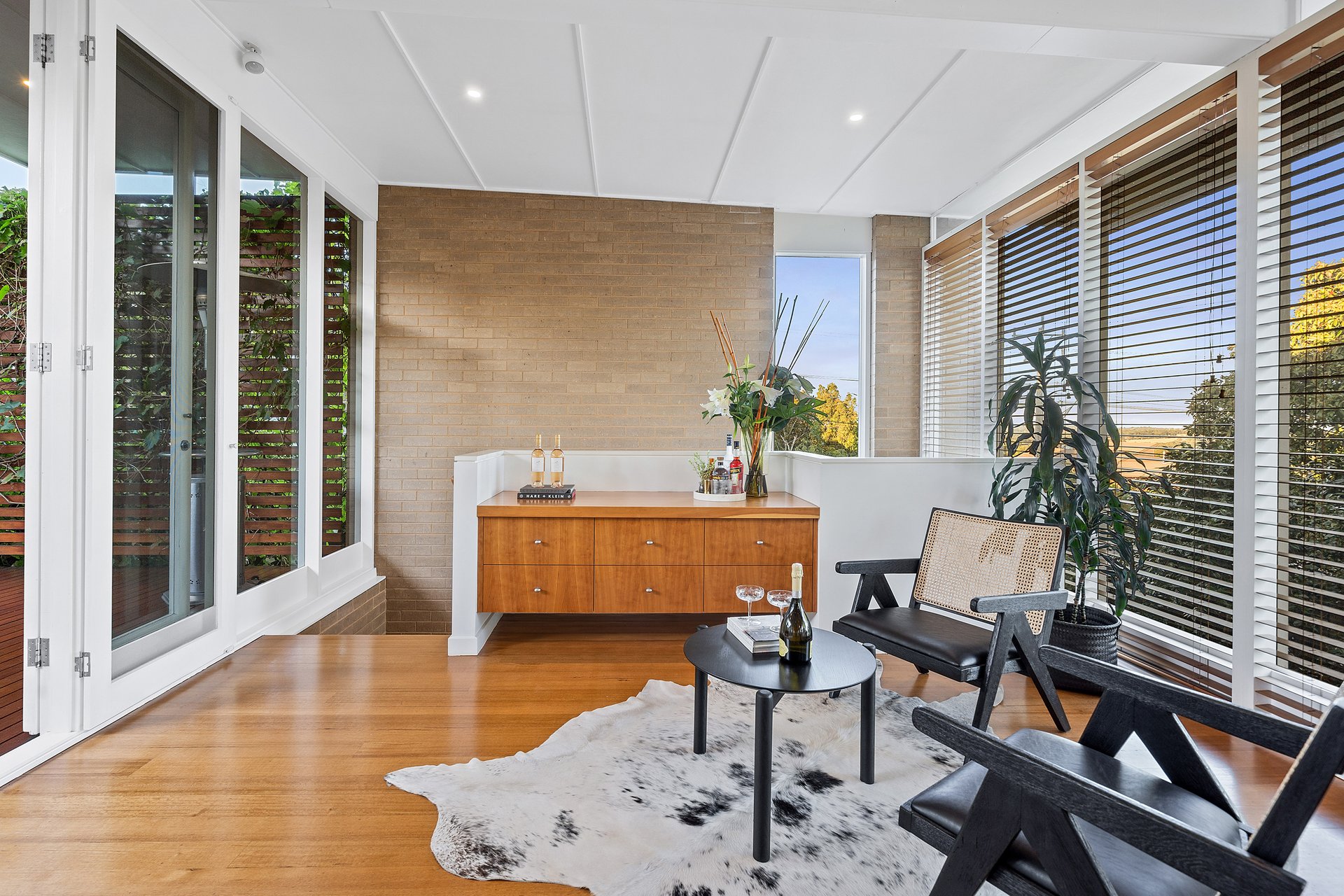 313 Gallaghers Road, Glen Waverley image 3