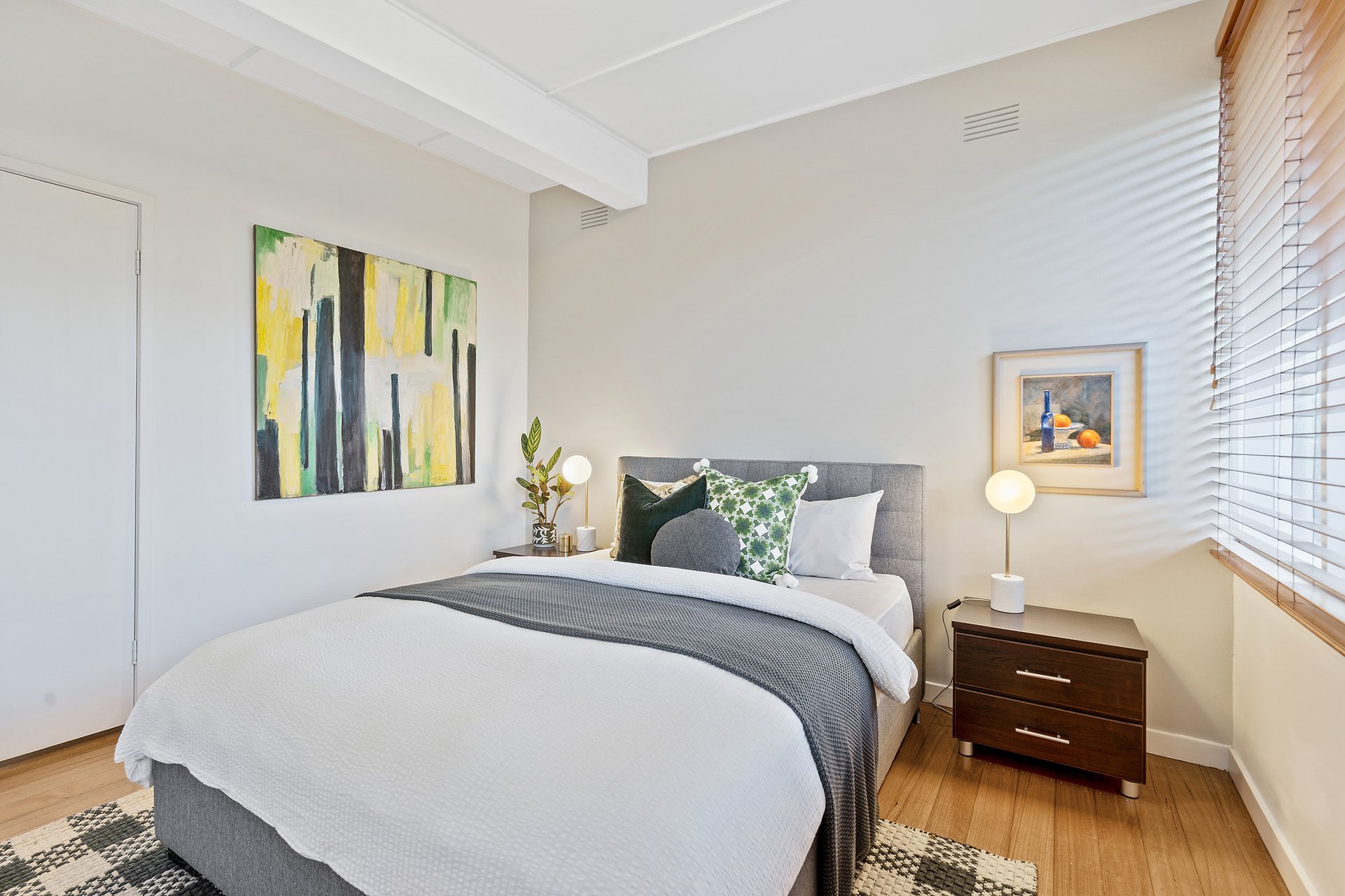 313 Gallaghers Road, Glen Waverley image 12
