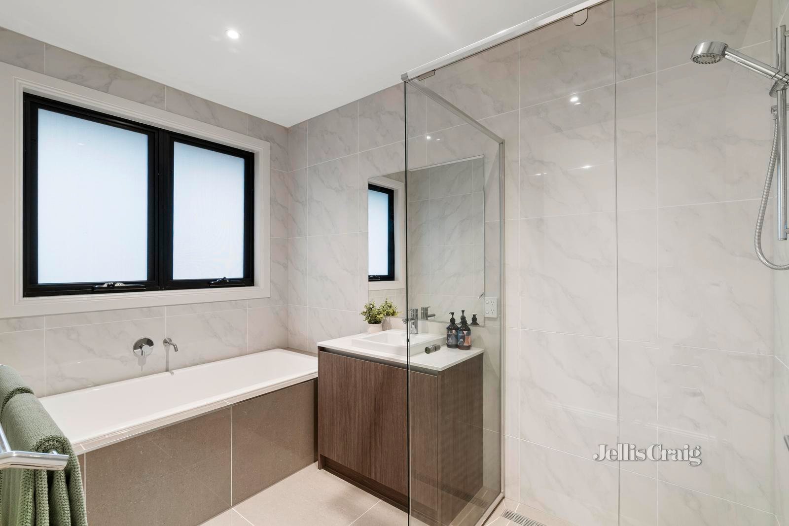 3/13 Hiscock Street, Chadstone image 10