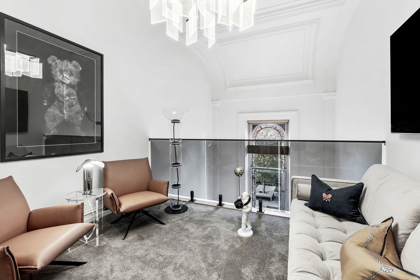 Property Gallery Thumbnail 9